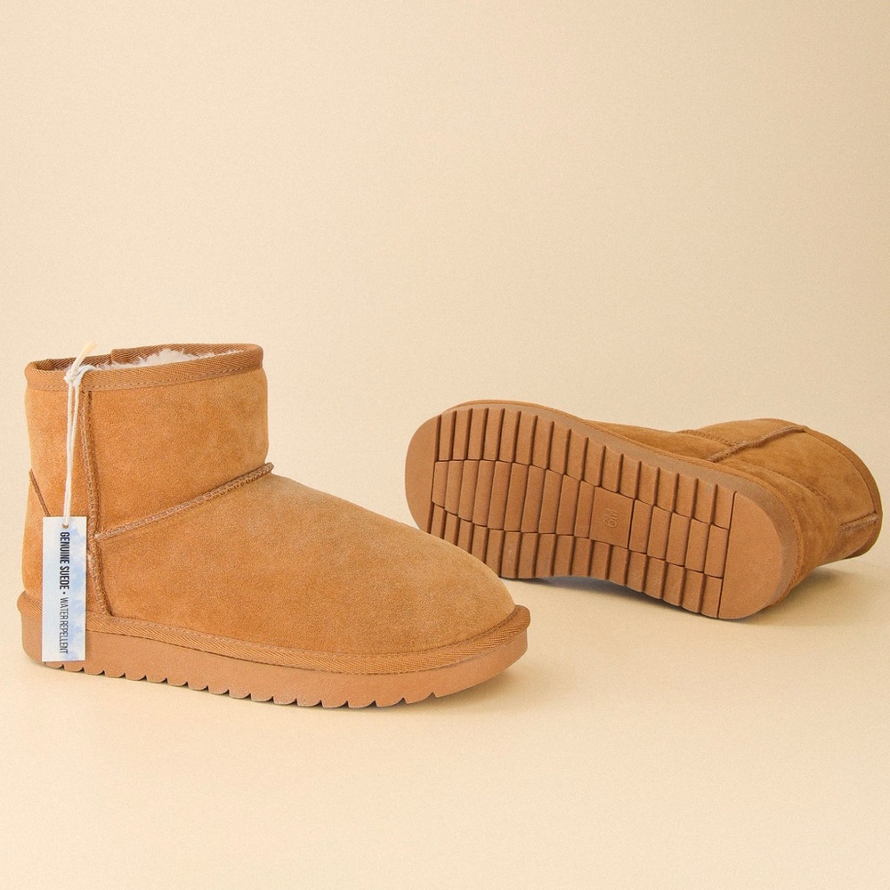 Comfy Women’s Cushionaire Chestnut Memory Foam Hip 2 Cozy Ankle Boots
